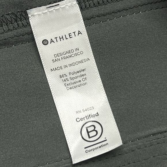 Athleta Women's Gray/Black Striped Ascender Running Shorts Size 6 Pockets - Picture 7 of 12